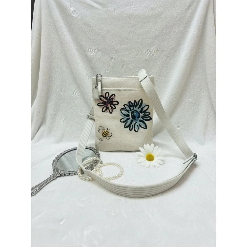 Coach Crossbody Bag Womens Signature Jacquard Cream Canvas Floral Bee F10872 Y2K